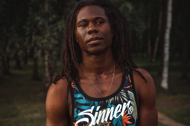 Singlets & Tank Tops – Den Uunnværlige Trenden